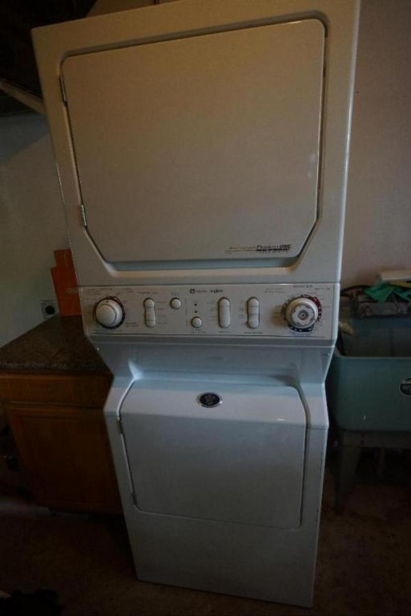 Large 1 Bedroom Apartment, Home Theater, Fireplace Berkeley Kültér fotó